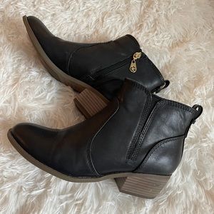 Guess Boots
